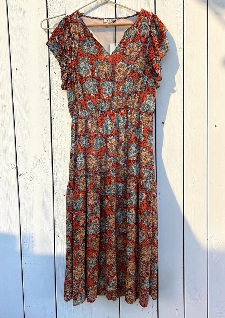 NWT THML Women Smocked Waist Tiered Floral Maxi Dress Size XL Boho Orange